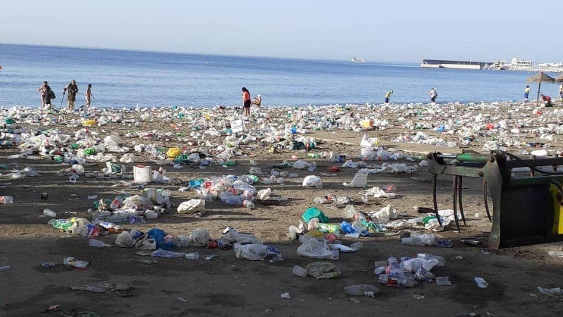 Antilitter campaign launched for Malaga's beaches to prevent a repeat